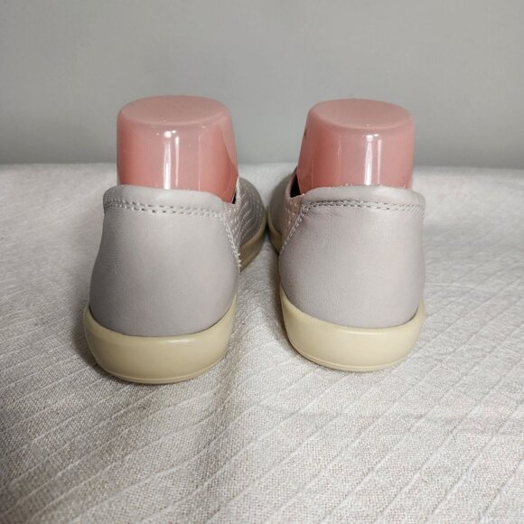 Ecco Women’s Size EU 37 US 6-6.5 Fabric Shoes Slip On Shoes Cream NWOB 104 - Picture 4 of 9